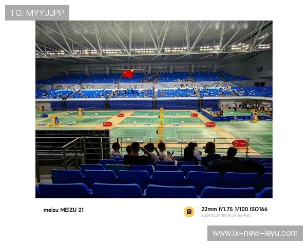 山东完美杯羽毛球赛热血激烈，赛场上演精彩对决